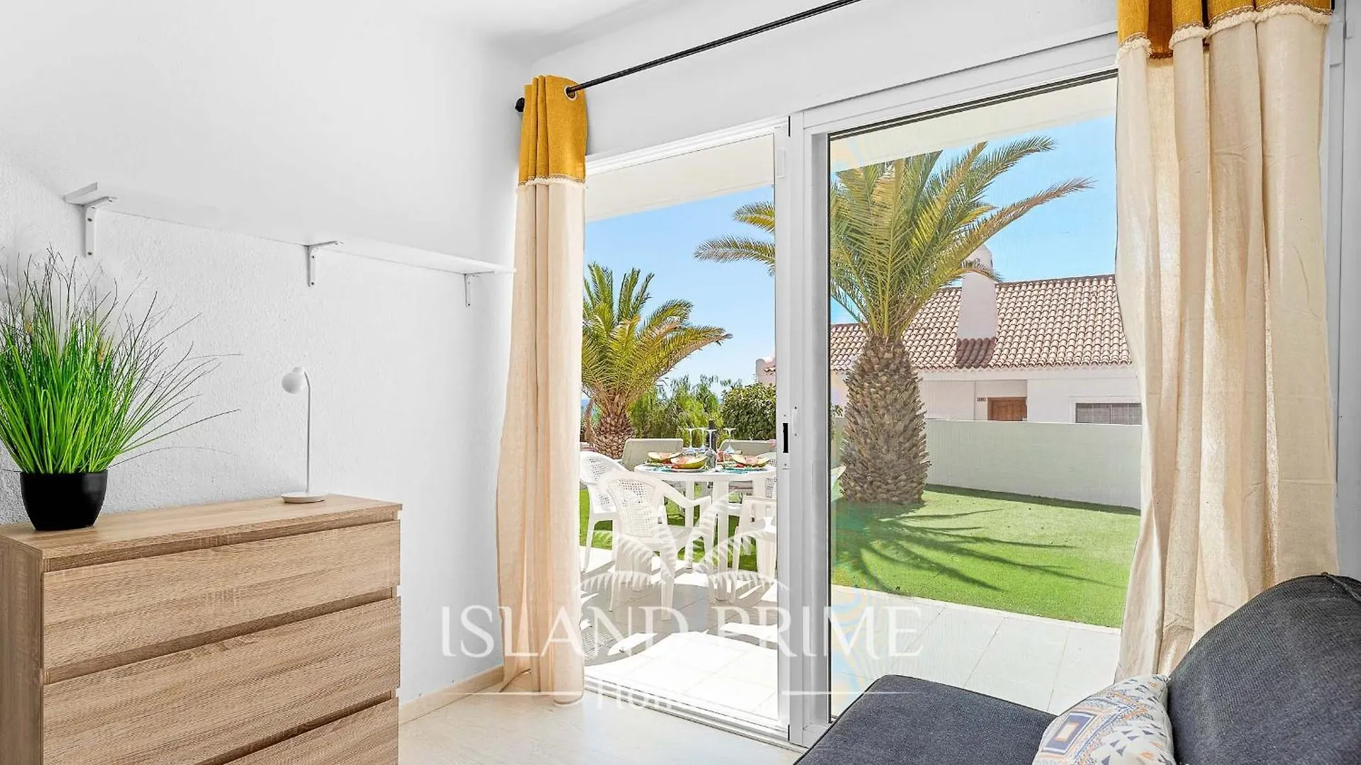 Seaviews Garden Holiday With Palms In Sand Club Sc171 San Miguel de Abona Apartment